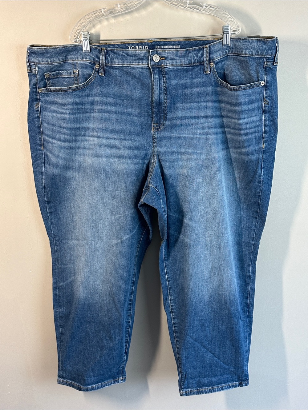 NWT Torrid Perfect Boyfriend Ankle Vintage Stretch Mid-Rise Jeans Size 28 S